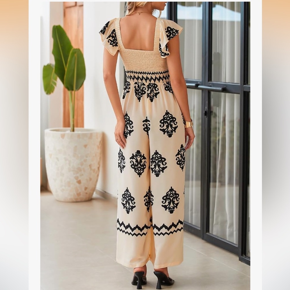 Amazon Jumpsuit - Picture 6 of 9